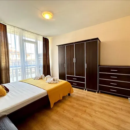Apartment Menada Luxor