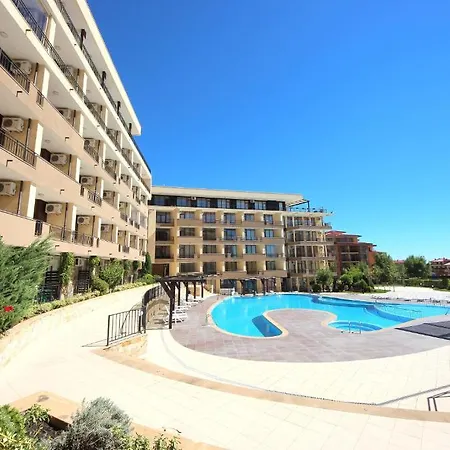 Menada Luxor